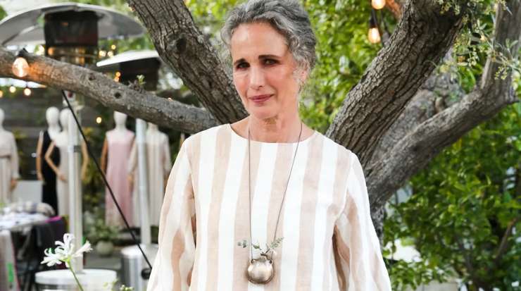 Одежда из льна: как выбрать, с чем носить, как ухаживать Одежда из льна: как выбрать, с чем носить, как ухаживать