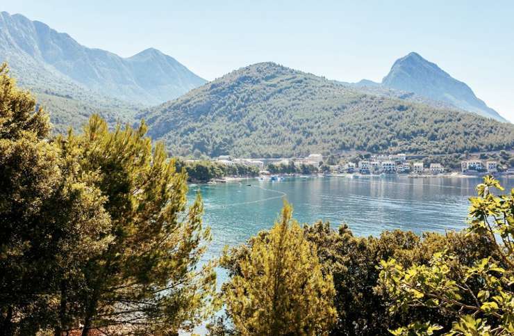 Топ пляжных мест в России для всей семьи — дети будут в восторге Топ пляжных мест в России для всей семьи — дети будут в восторге