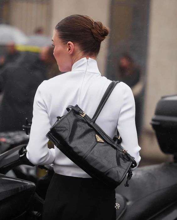 5 сумочек-мастхэв этого лета: обязательны к покупке 5 сумочек-мастхэв этого лета: обязательны к покупке