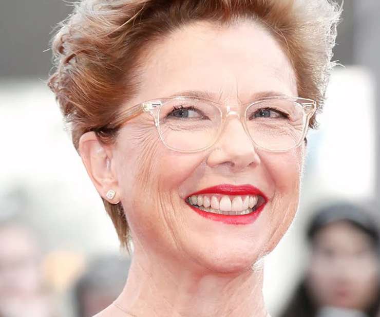 Очки для дам элегантного возраста 50+: как подобрать цвет, форму и стиль Очки для дам элегантного возраста 50+: как подобрать цвет, форму и стиль