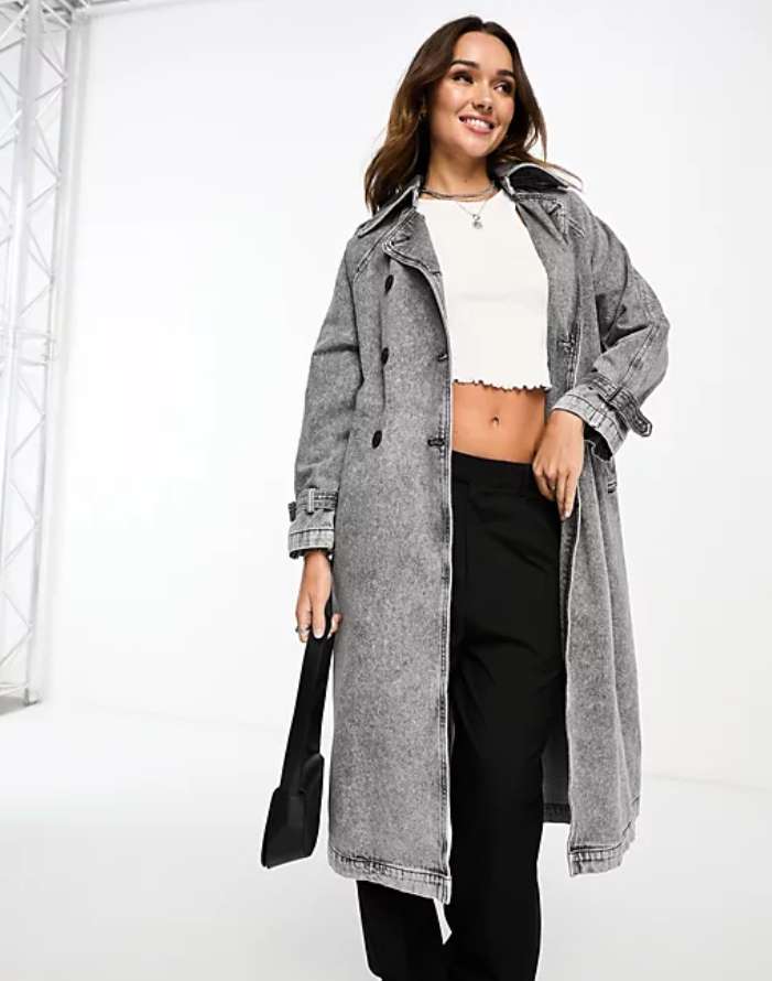 Черный деним: как правильно стилизовать и с чем носить, тренды лето-осень Черный деним: как правильно стилизовать и с чем носить, тренды лето-осень