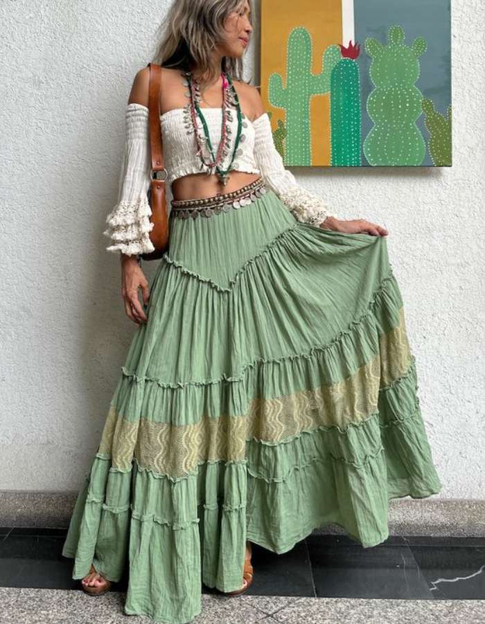 Цыганская юбка: с чем носить, как правильно подобрать, если вам больше 35 Цыганская юбка: с чем носить, как правильно подобрать, если вам больше 35