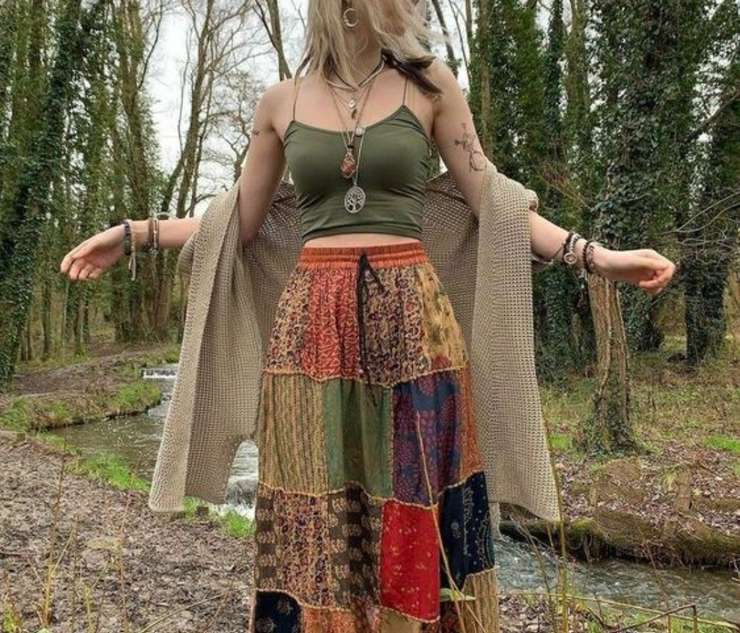 Цыганская юбка: с чем носить, как правильно подобрать, если вам больше 35 Цыганская юбка: с чем носить, как правильно подобрать, если вам больше 35