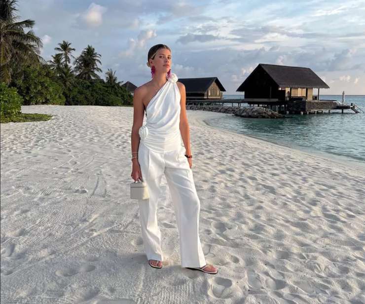 Летние образы с тапочками-вьетнамками на все случаи Летние образы с тапочками-вьетнамками на все случаи