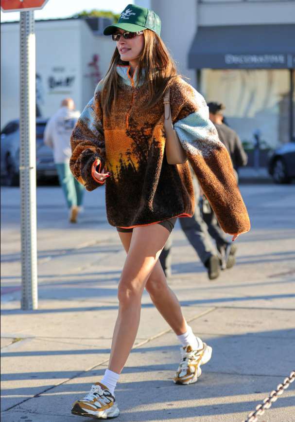 Какие кроссовки носить осенью: гид по трендам от стилиста, чтобы купить уже сейчас Какие кроссовки носить осенью: гид по трендам от стилиста, чтобы купить уже сейчас