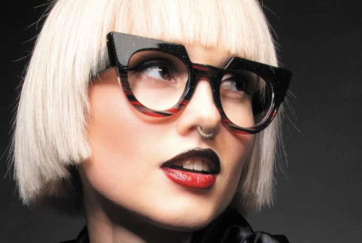 Деловой взгляд: тренды очков, которые сделают ваш образ умным и стильным