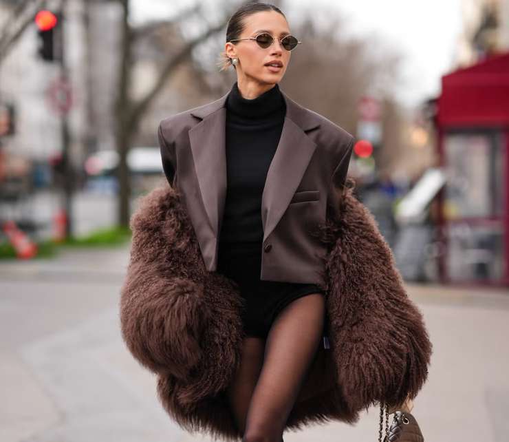 Модная палитра: главные оттенки осени−2025 и как их носить