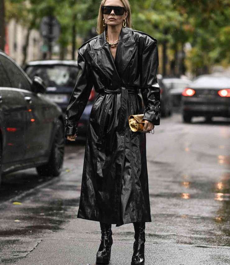 Четкая линия: 5 модных силуэтов пальто этой осени, какие брать и с чем носить