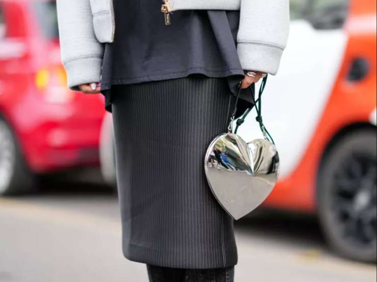 Не только в офис: как и с чем носить юбку-карандаш, советы стилиста