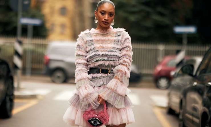 Холод не тетка: как будем носить трендовые платья этой осени